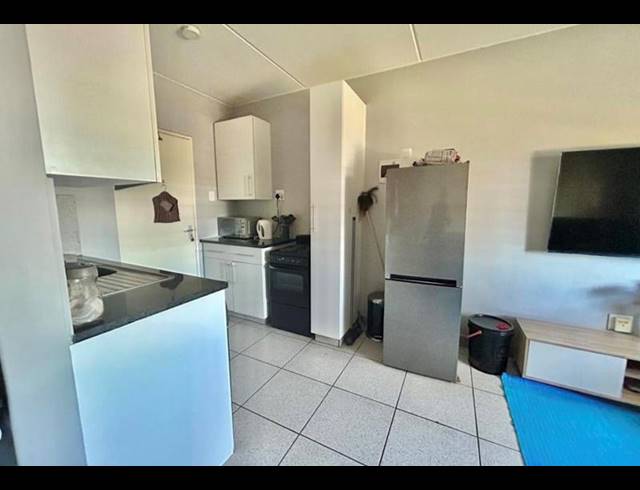 2 BEDROOM APARTMENT FOR SALE IN RIVERSIDE VIEW EXT 35